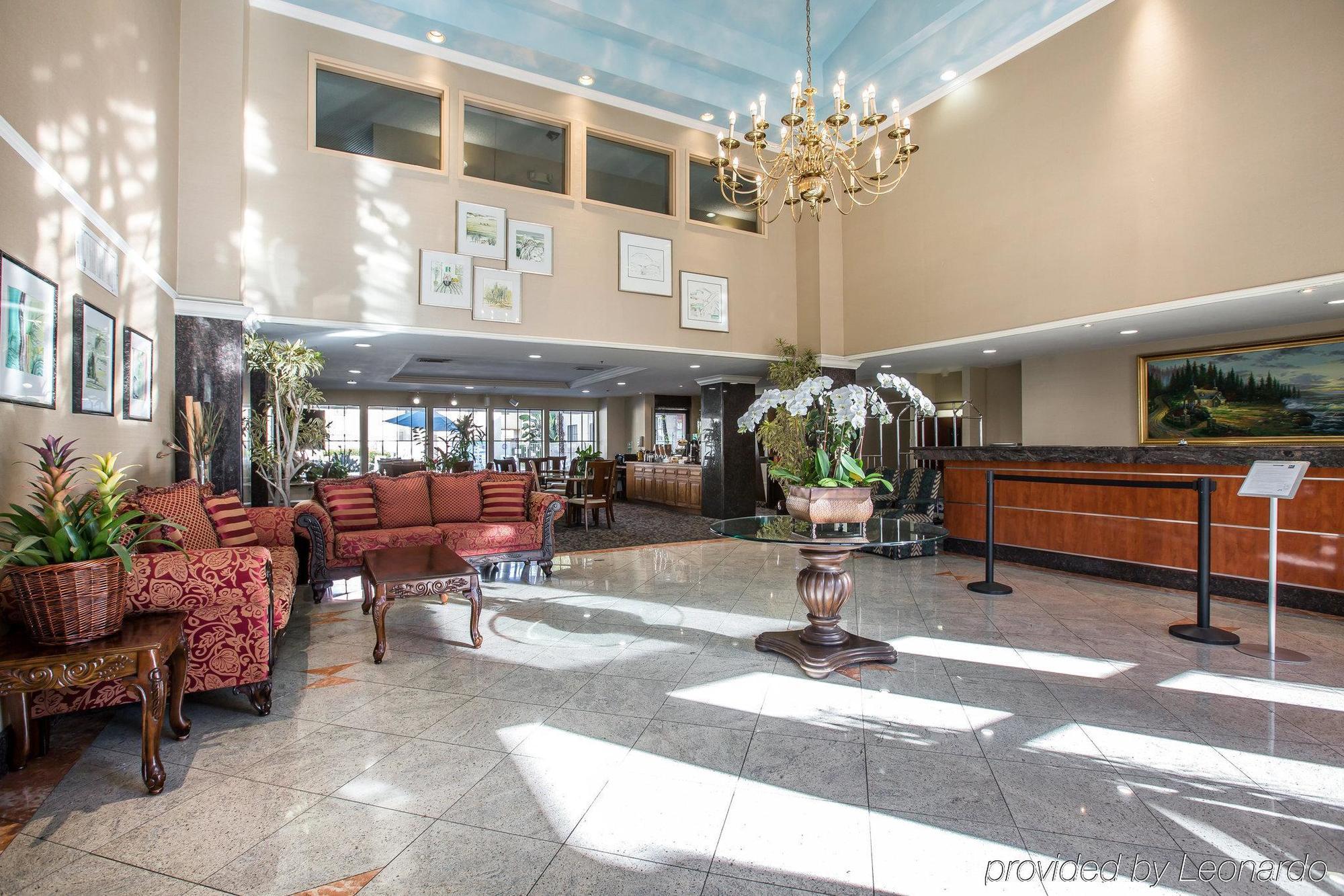 Quality Inn & Suites Walnut - City Of Industry Exterior photo